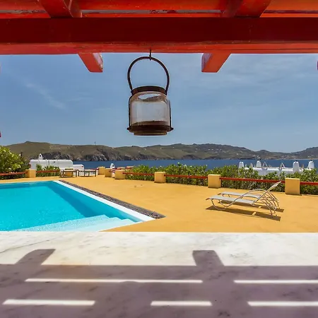 Royal Seaside Villa
